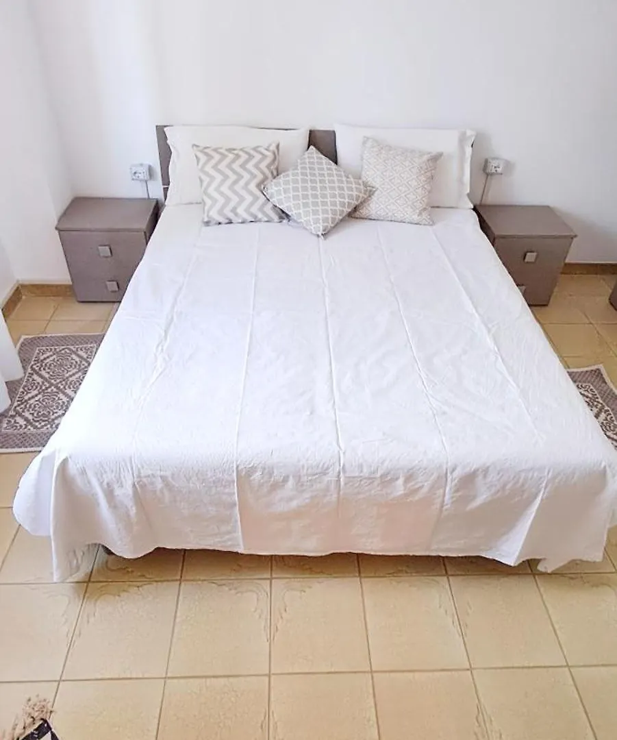Casa Verdi Telti 0*,